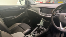Vauxhall Grandland X 1.2 Turbo SRi Nav 5dr Petrol Hatchback